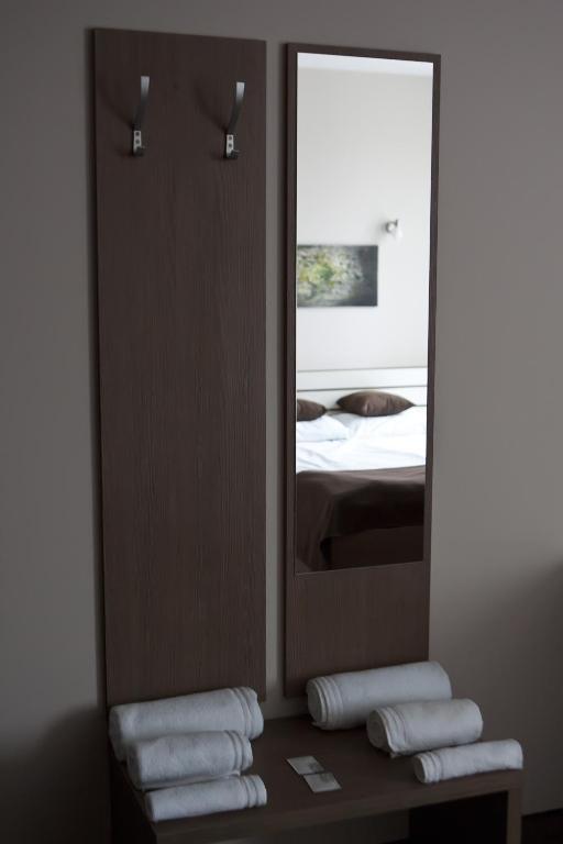 Hotel Bulevard Oradea Room photo